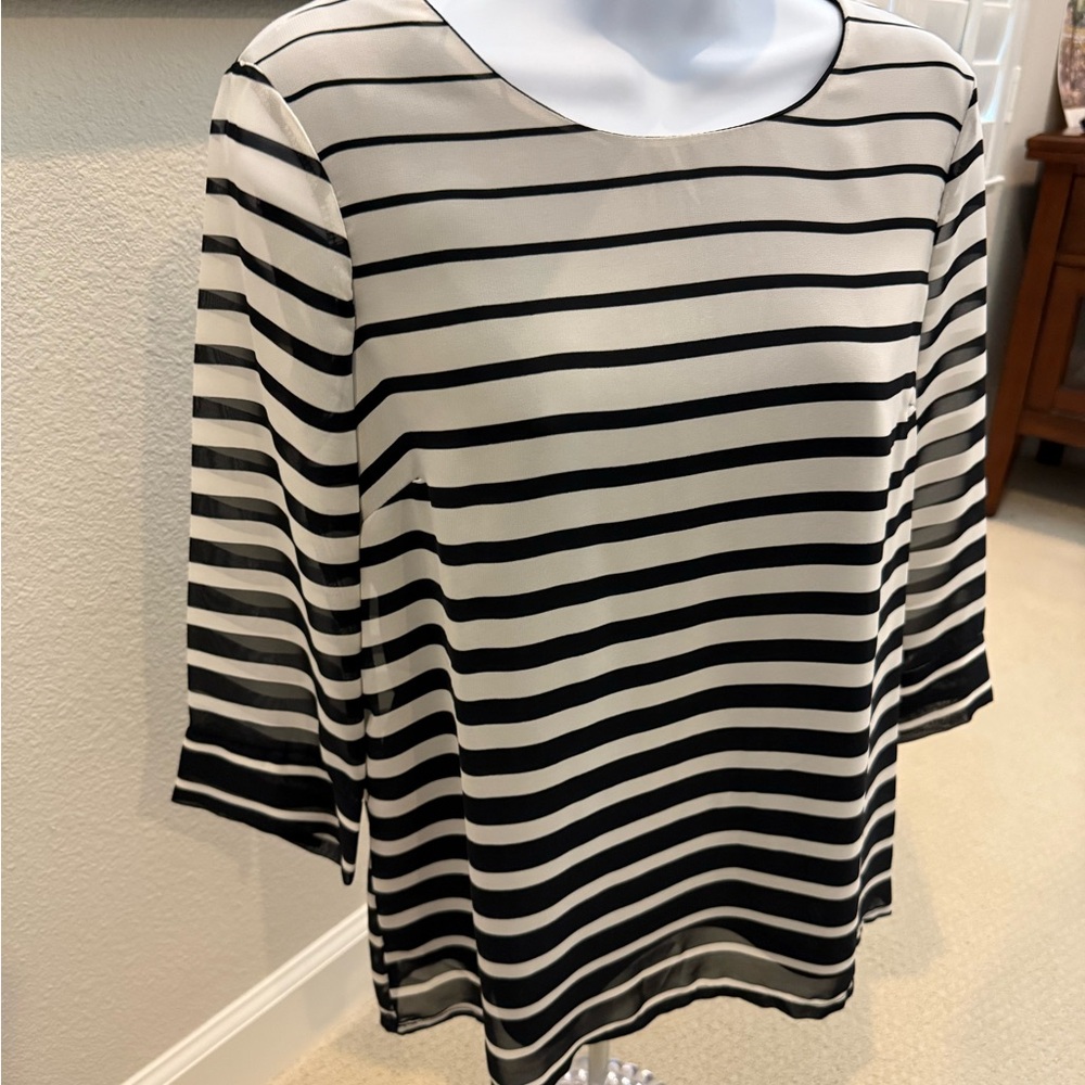 Forever 21 Black and White Striped Blouse